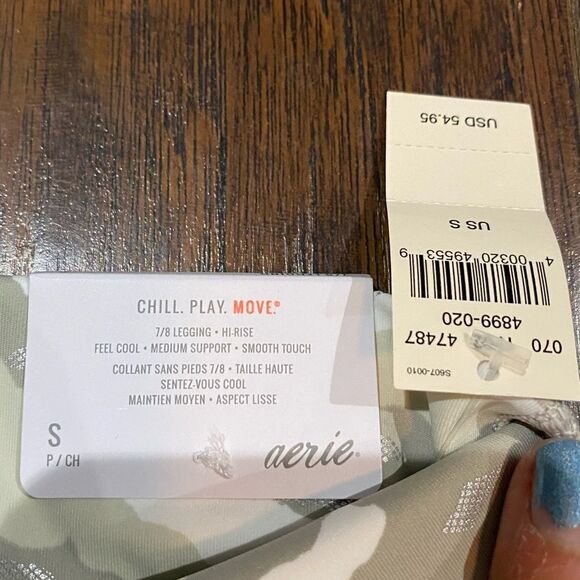 NWT Aerie Camo White Leggings high waisted 7/8 - Picture 3 of 6